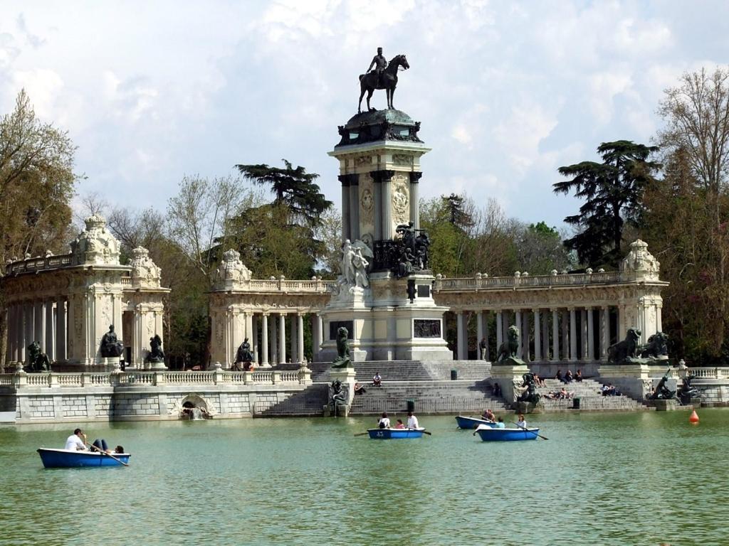 La Casita De Cibeles Lejlighed Madrid Eksteriør billede